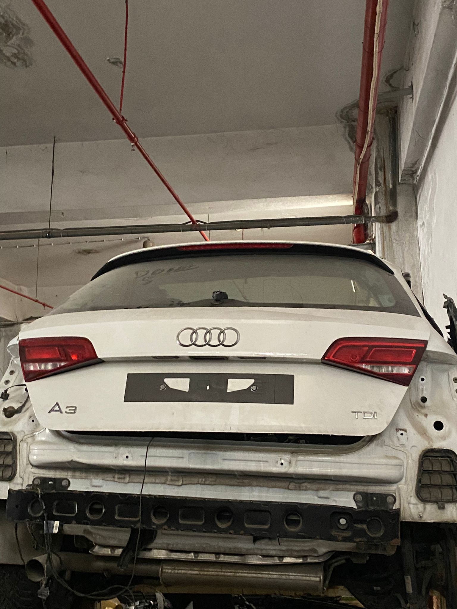 audi a3 bagaj kapağı